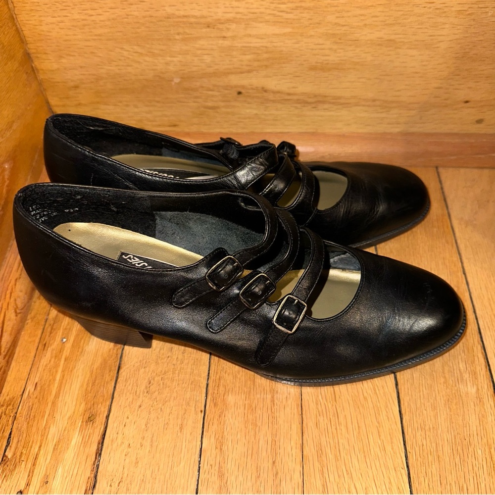 Mootsies Tootsies leather shoes size 9 1/2 - Picture 4 of 14